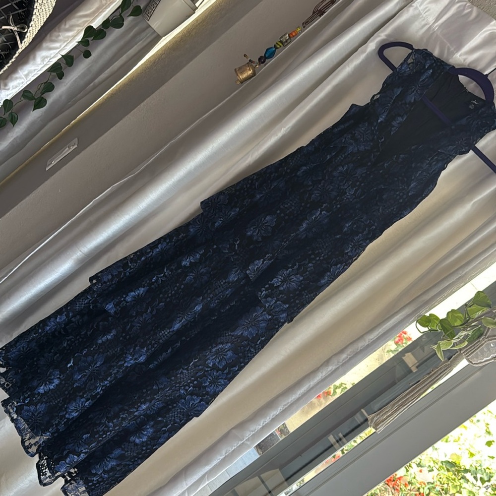 Lulu’s lace dress